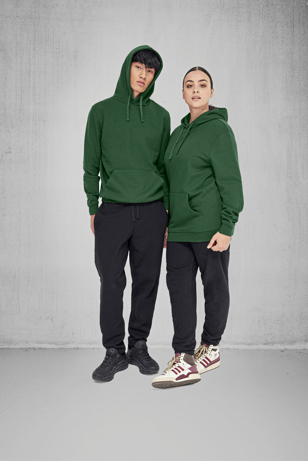B&C ID.223 Hoodie Unisex - 12 Farben